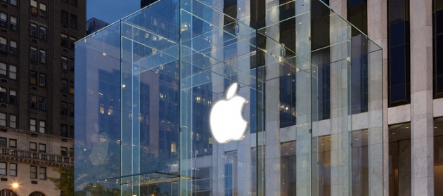 Der Apple Store an der Fifth Avenue in New York City